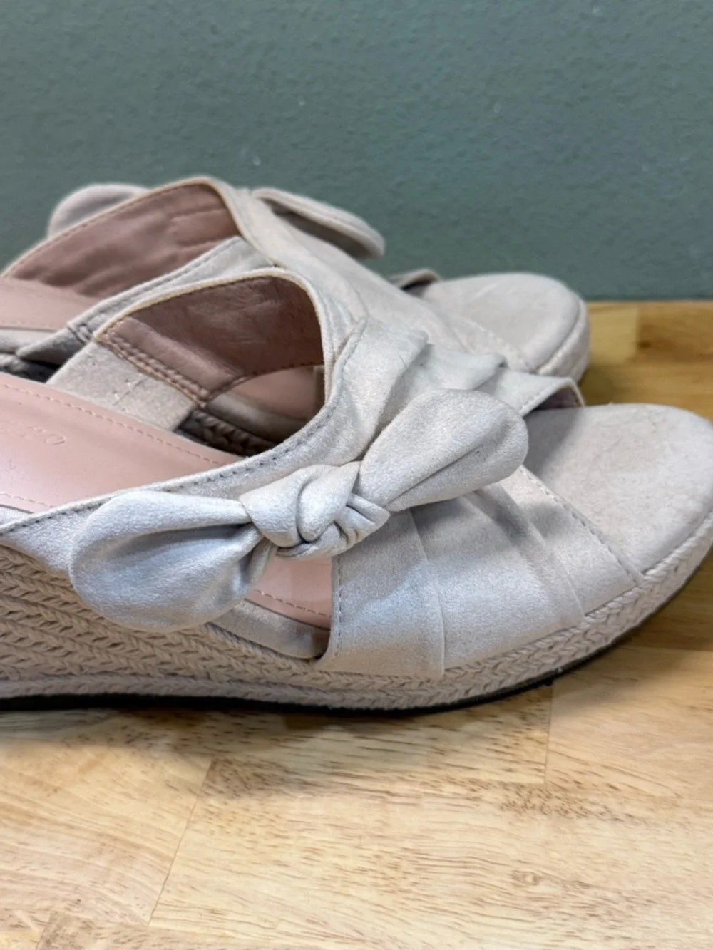Women’s Cream Wedge Slide Sandals - Knotted Espadrille Design